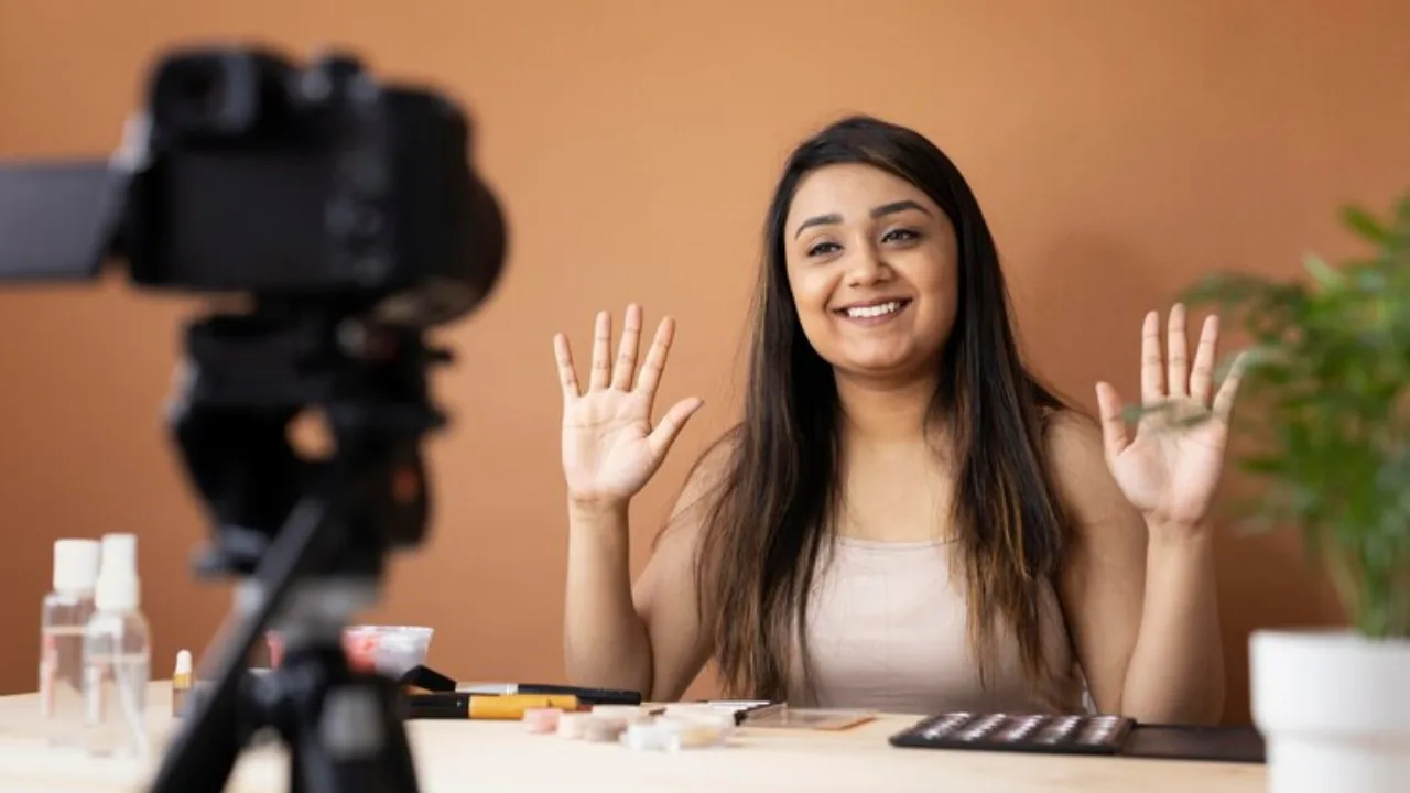 10 Essential Vlogging Tips for Beginners in India for 2025