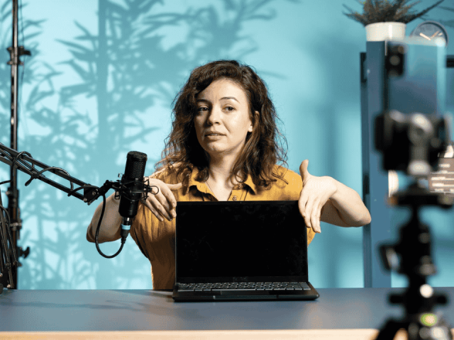 How to Choose Right Social Media Video Production Company for Your Business Model