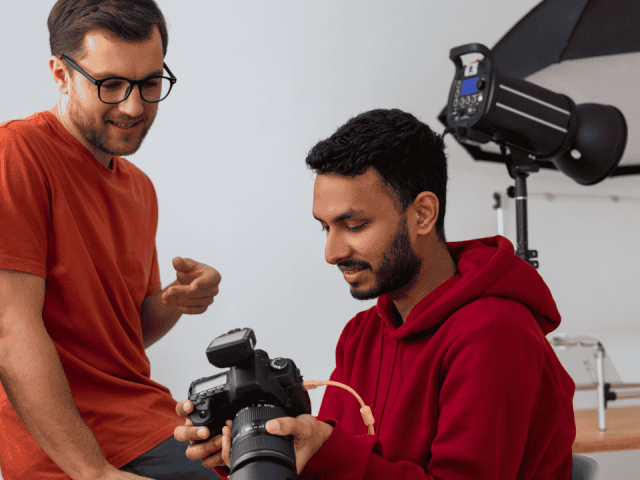 How to Choose the Right Video Ads Agency for Startups in India