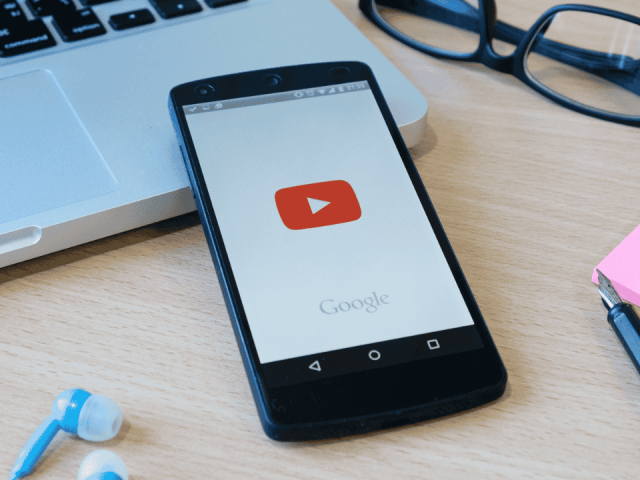 YouTube Ads Video Production in India: What High-Growth Brands Do Differently