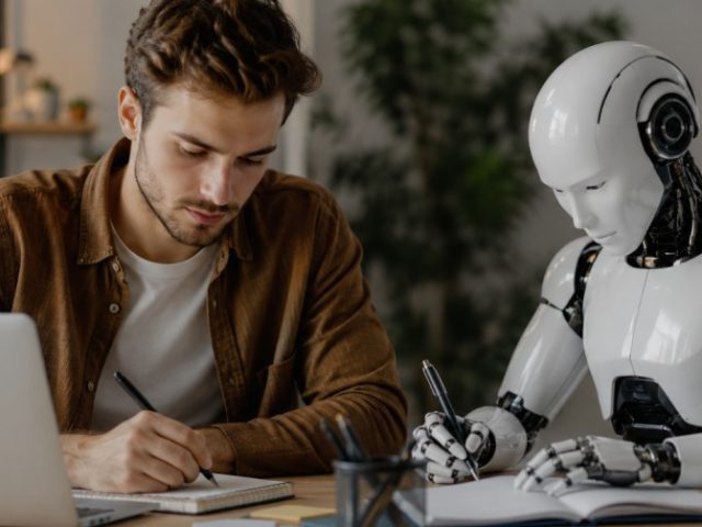 AI vs Human Creativity: What Still Matters in Content Creation?