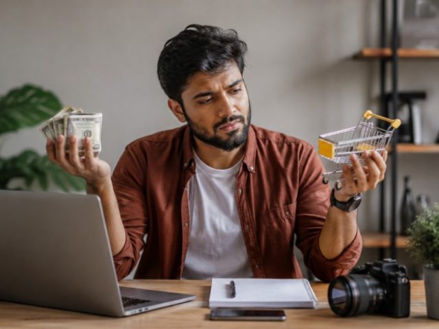 AdSense vs Affiliate Income: Which Pays Creators More in 2026
