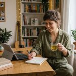 The Content Formats That Actually Bring Freelancers Repeat Clients in 2026